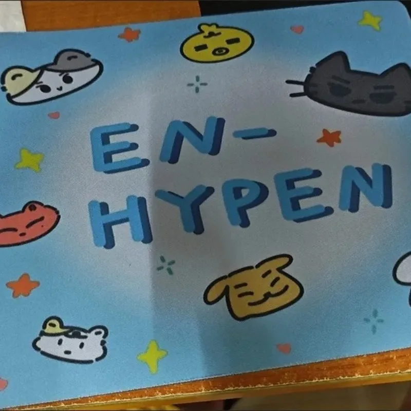 ENHYPENS Graffiti Cartoon Merc - Gaming Keyboard And Mouse Pad 评论和价格