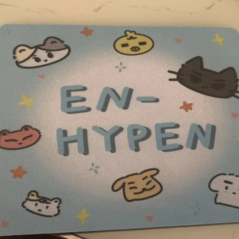 ENHYPENS Graffiti Cartoon Merc - Gaming Keyboard And Mouse Pad 评论和价格